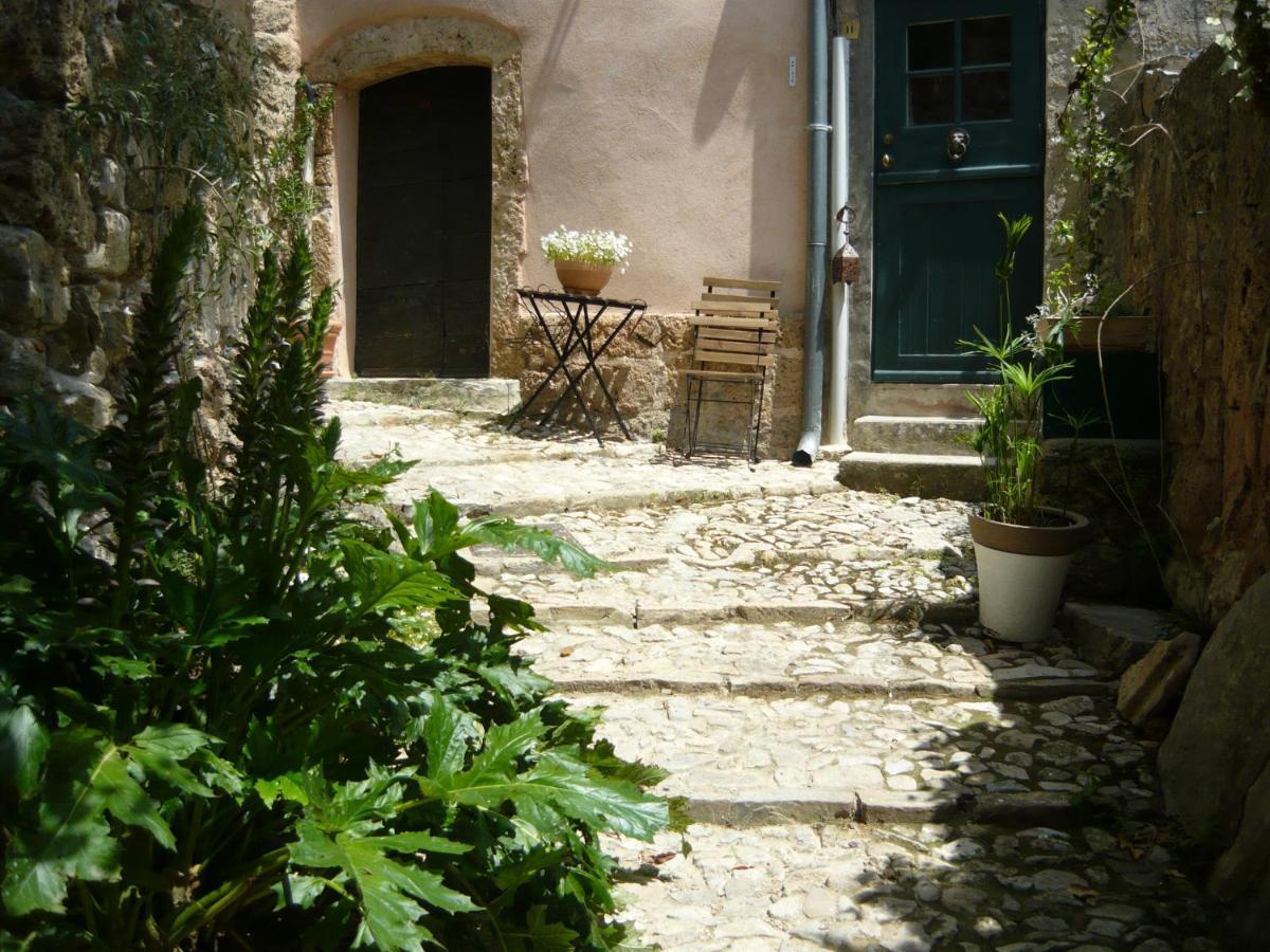 Le Pra De Pe Bed & Breakfast Cotignac Exterior photo